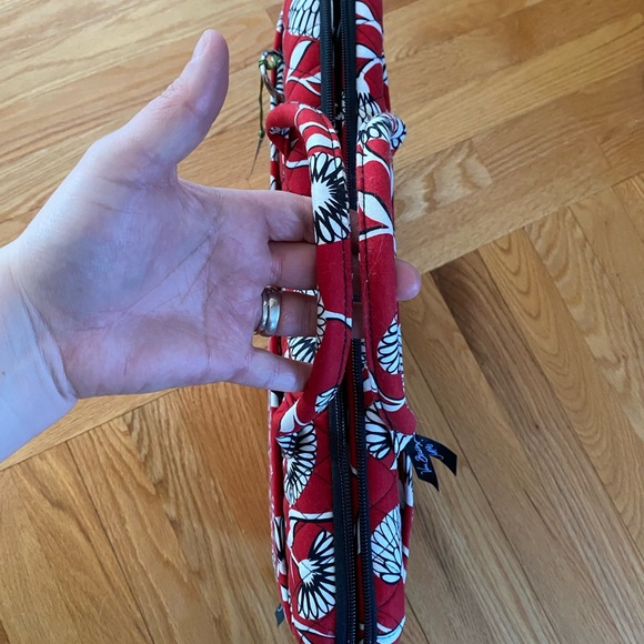 Vera Bradley Laptop Case - Picture 3 of 6